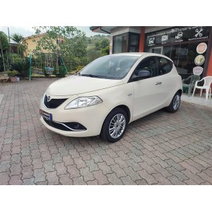 LANCIA NEW YPSILON 1.2 69cv GOLD